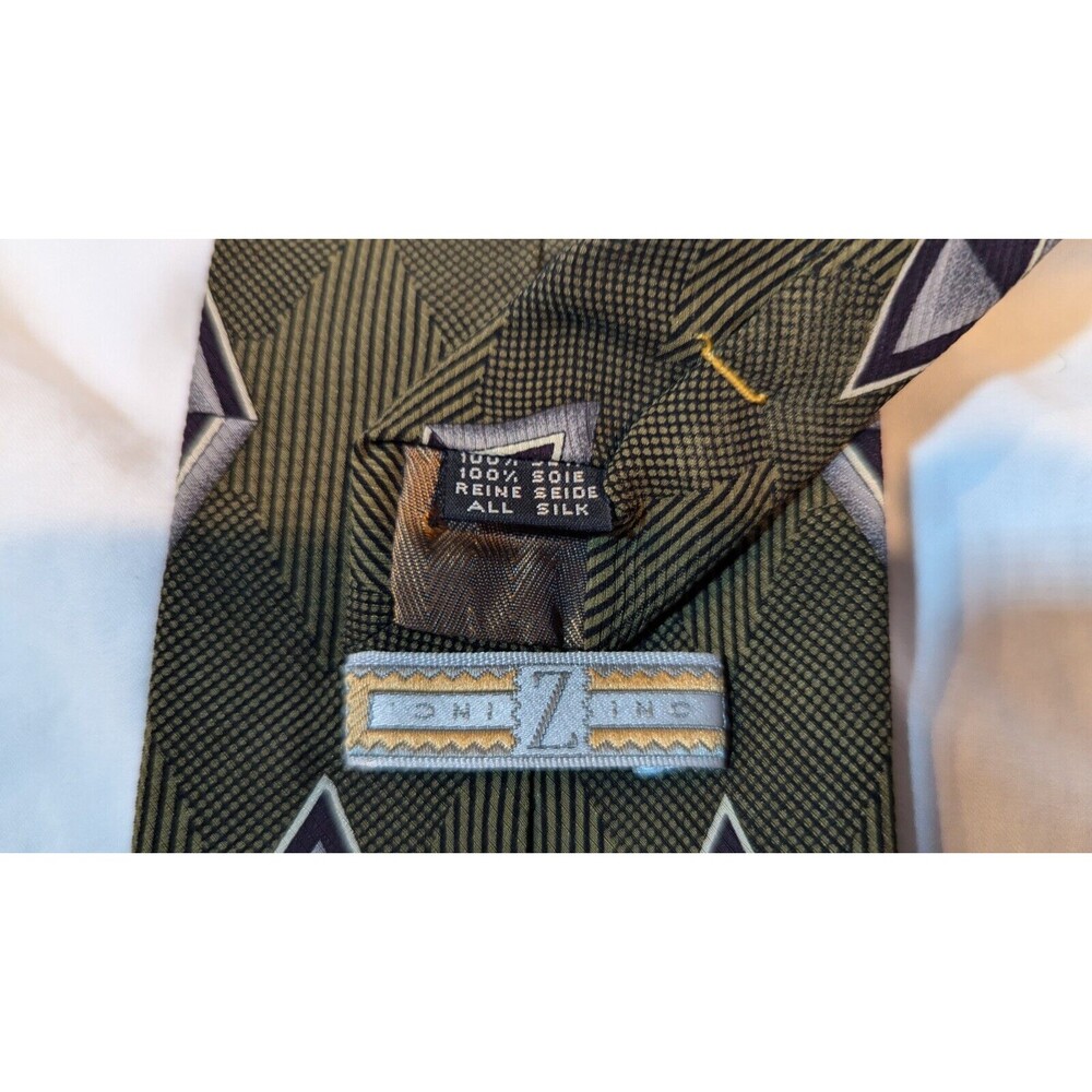 Zinc Diamond Patern Silk Necktie - Picture 2 of 2